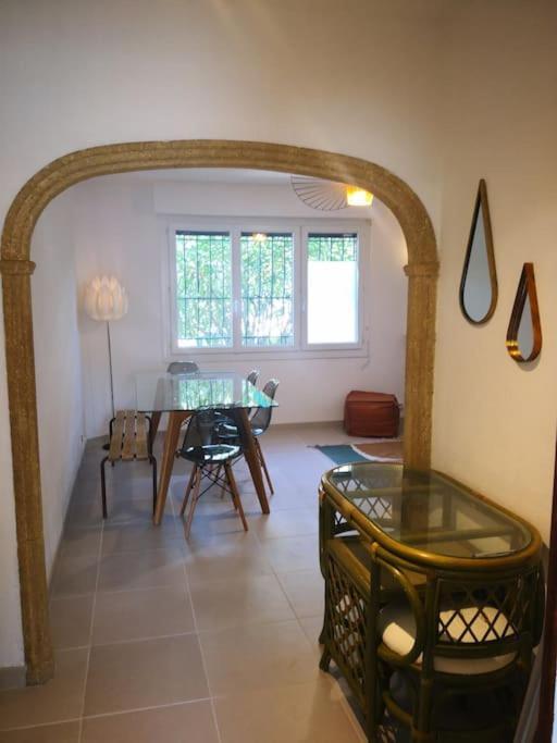 Apartment 4 Pieces A Pres Du Velodrome Marseilles